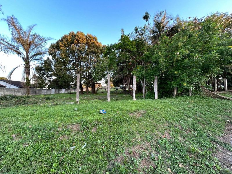 PERFECTLY ZONED PRIME 4 043M2 COMMERCIAL LAND - Photo 2