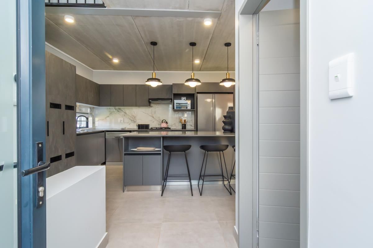 Brand-new 3-bedroom family home with modern finishes in Baltimore estate, Northriding - Photo 5