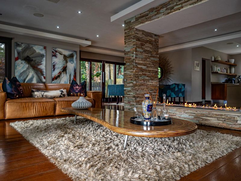 Iconic 15 Bedroom Estate For Sale - Photo 9