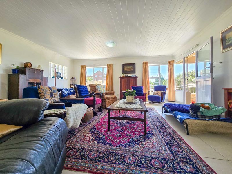 Your key to tranquil living on the Garden Route. - Photo 10