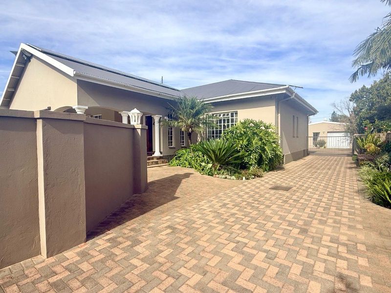 3 bedroom house for sale in Vryheid - Photo 2