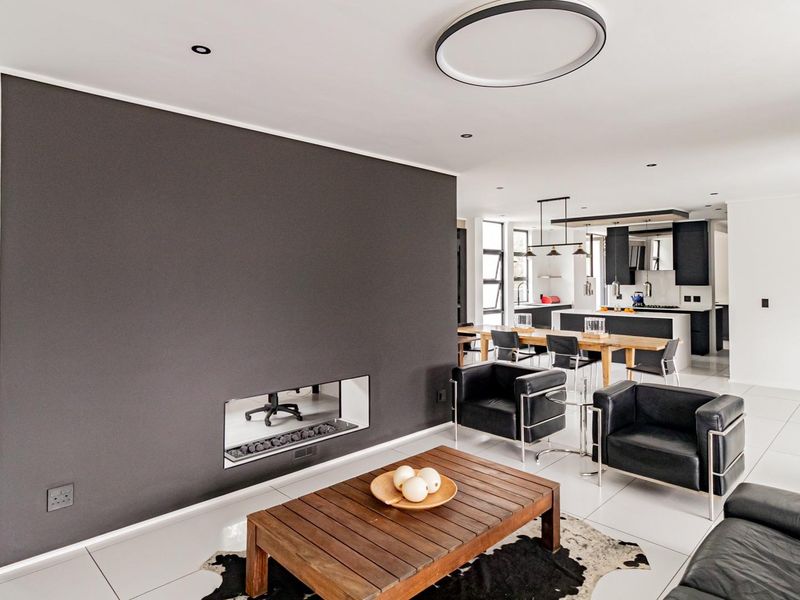 Stop Scrolling – This Helderfontein Gem Has It All! - Photo 4