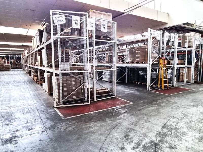 Large Warehouse in Retreat Industrial Node - Photo 9