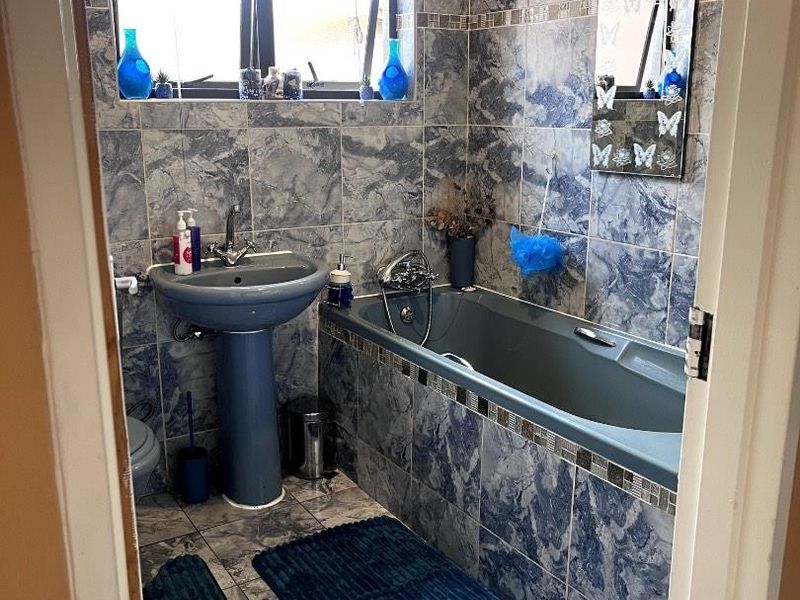 Cozy Neat Cimbebasia House for Sale - Photo 5