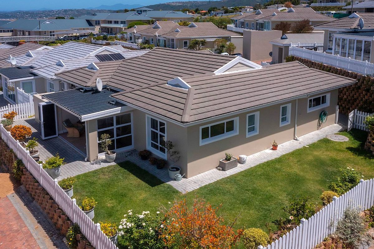 2 Bedroom House For Sale In Amble Ridge Knysna - Photo 2