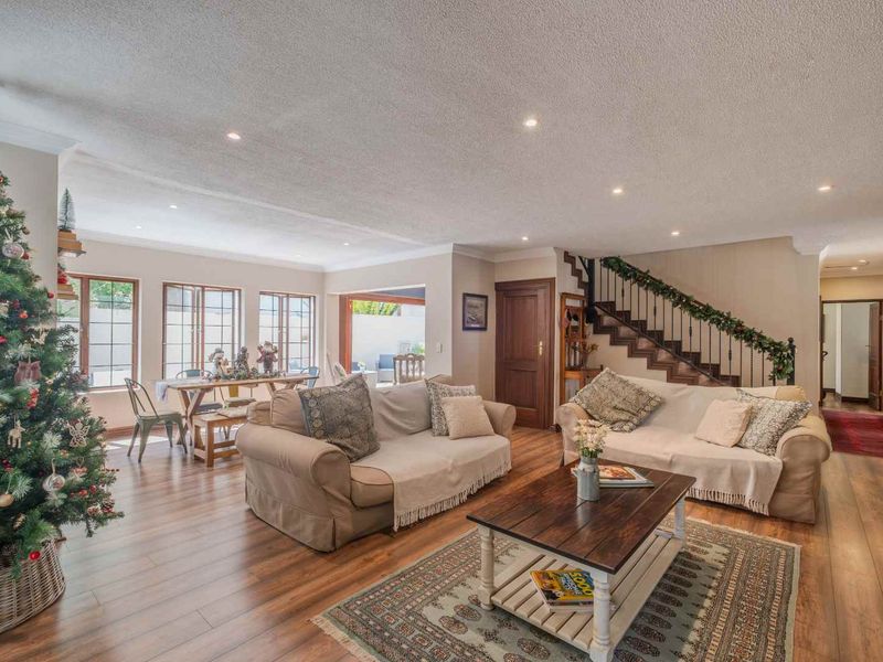 Well kept family home  -  Sole Mandate - Photo 2