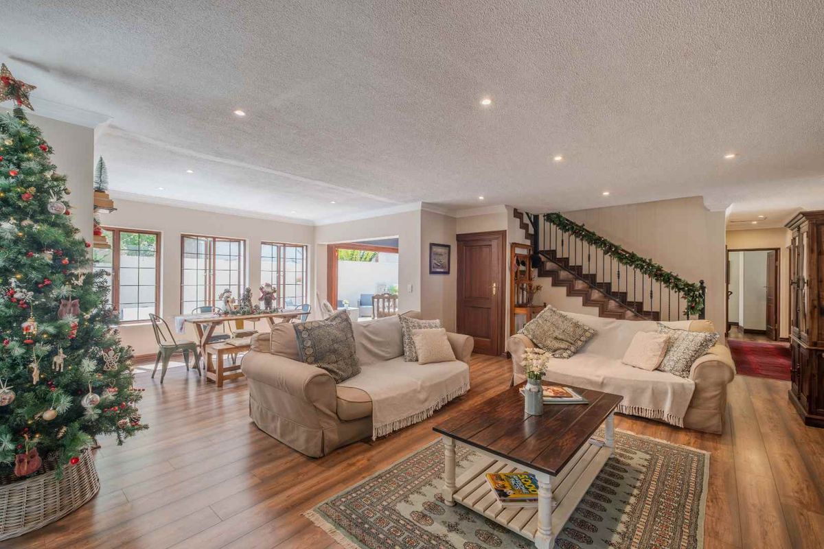 Well kept family home  -  Sole Mandate - Photo 2