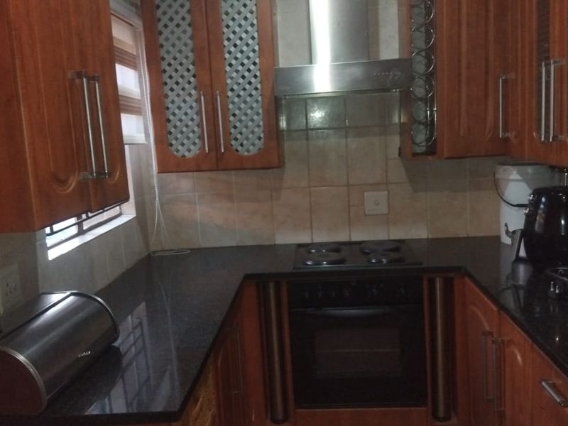 3 Bedroom House For Sale in Soshanguve Vv - Photo 2