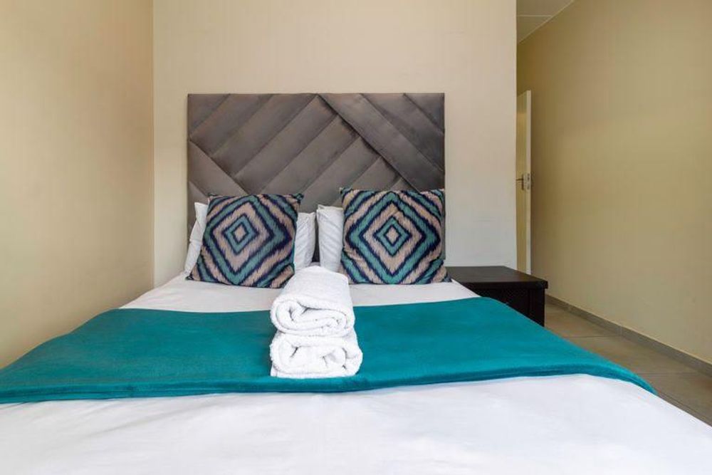 Waterfall Ridge Apartment Bedroom 2