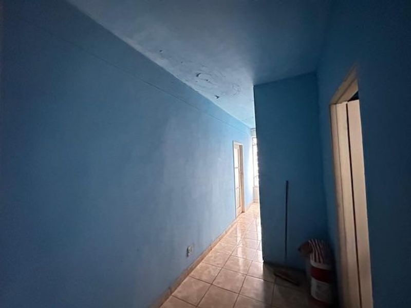 Spacious 4-Bedroom Apartment for Sale in Arcadia - Photo 4