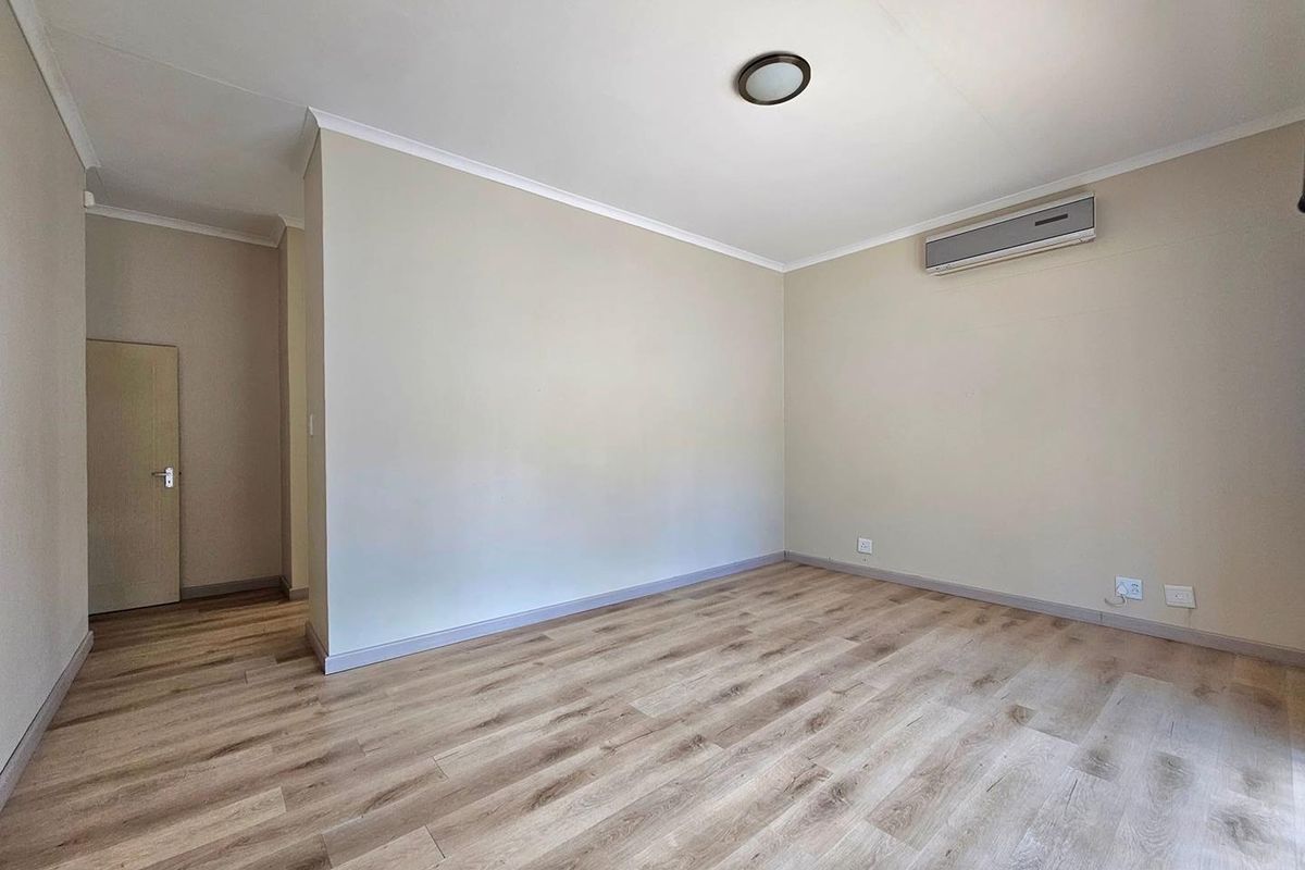 Klein Windhoek to rent - Photo 5