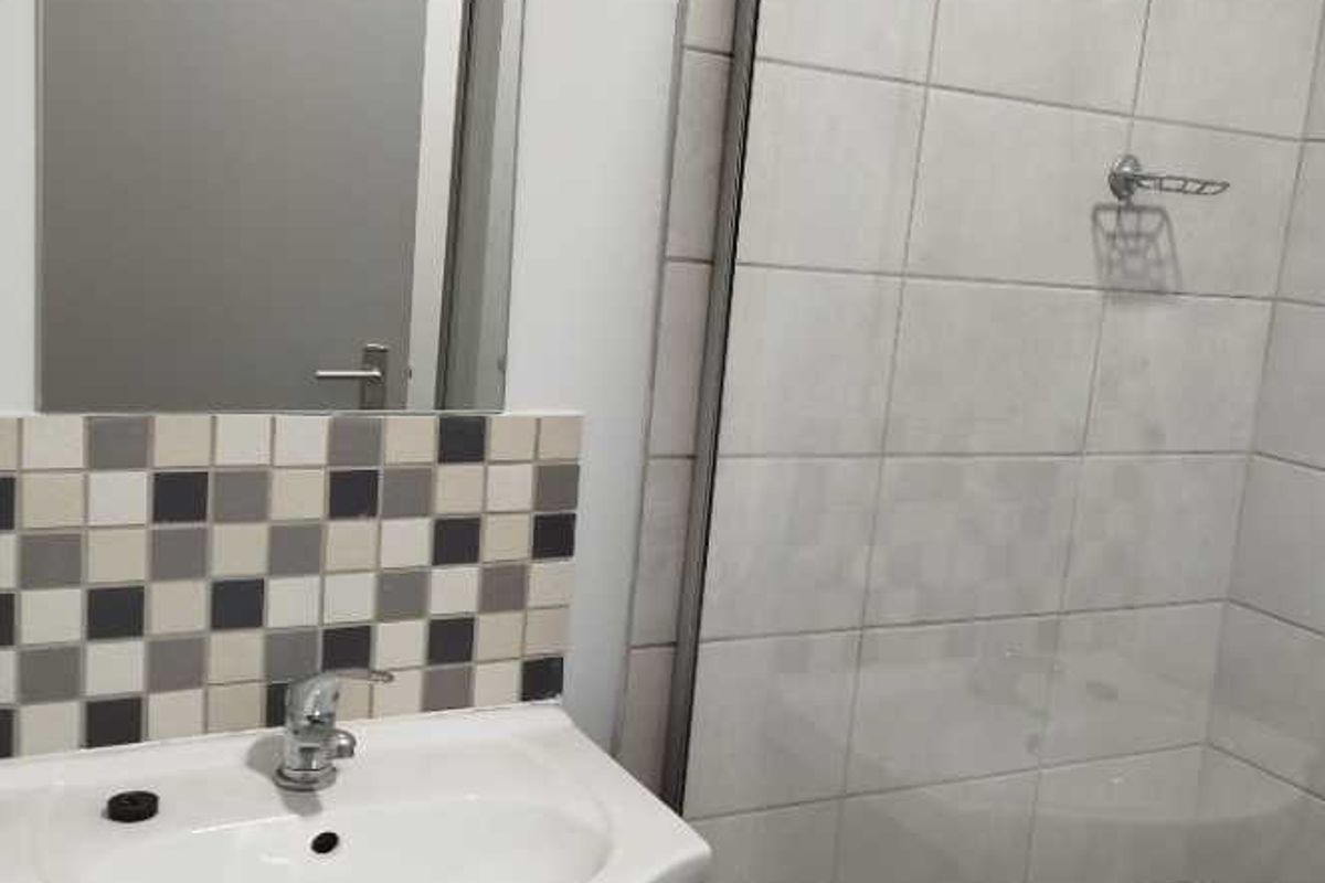 1 Bedroom Apartment For sale in NorthPark Mall Pretoria North. - Photo 5