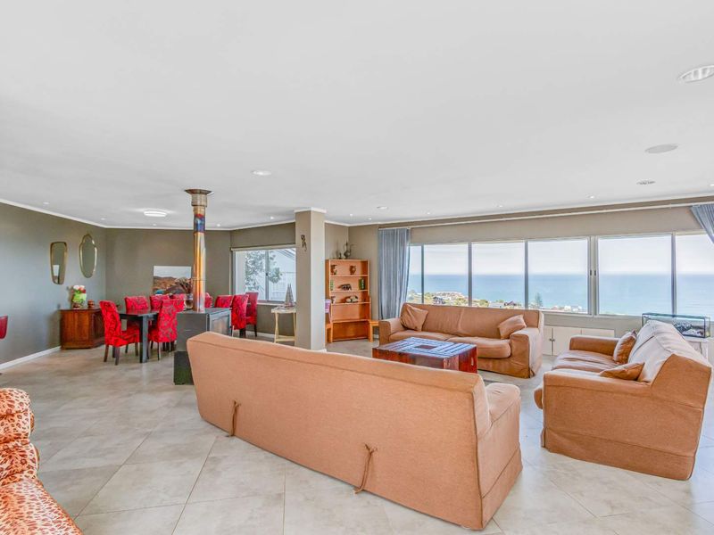 Brenton-on-Sea – Ocean Views & Whale Watching - Photo 9