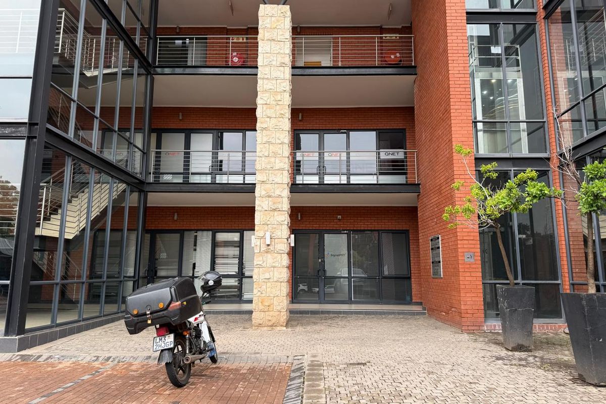 Prime Ground Floor Office Space Available for Lease in Upper Grosvenor Office Park, Sandton - Photo 2