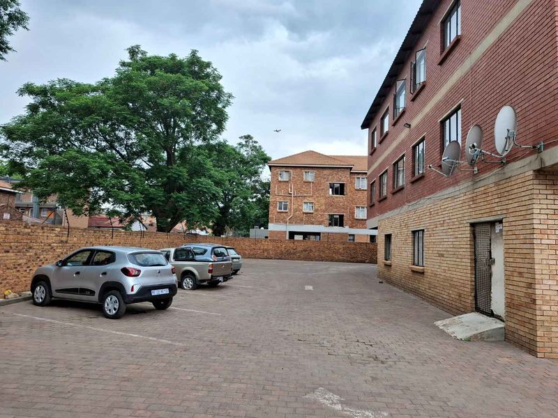 1 Bedroom apartment to rent in Kempton Park - Photo 9