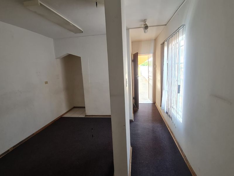 Commercial Property for Sale in Westdene - Photo 4