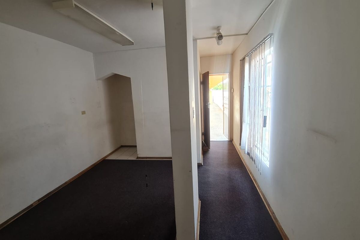 Commercial Property for Sale in Westdene - Photo 4