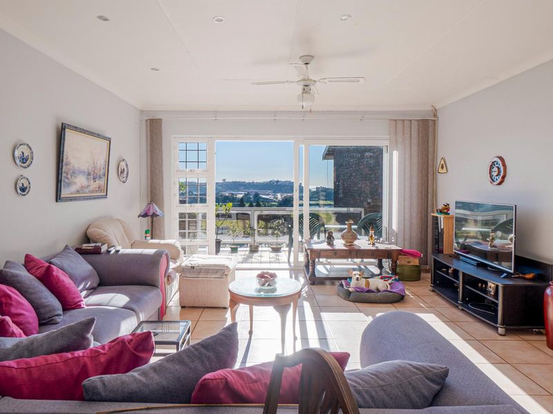 Simplex with sea views - Photo 4