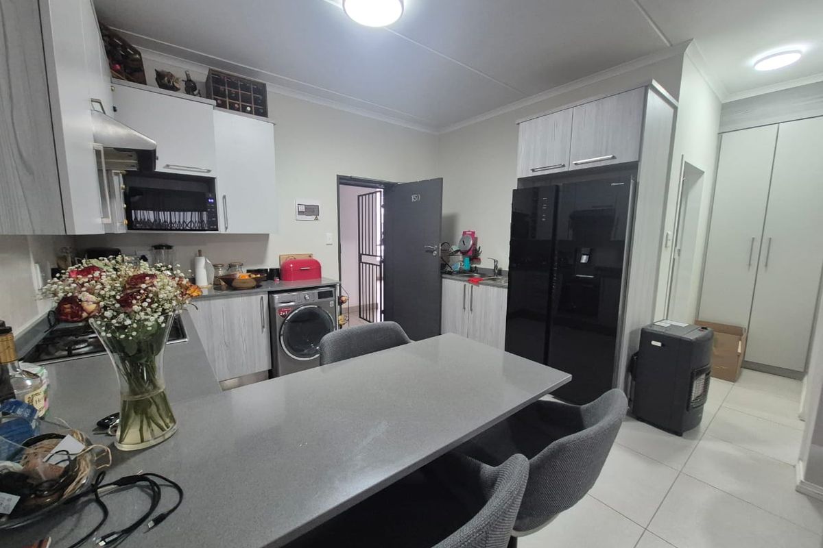 2bedrooms 2 bathrooms - Photo 5