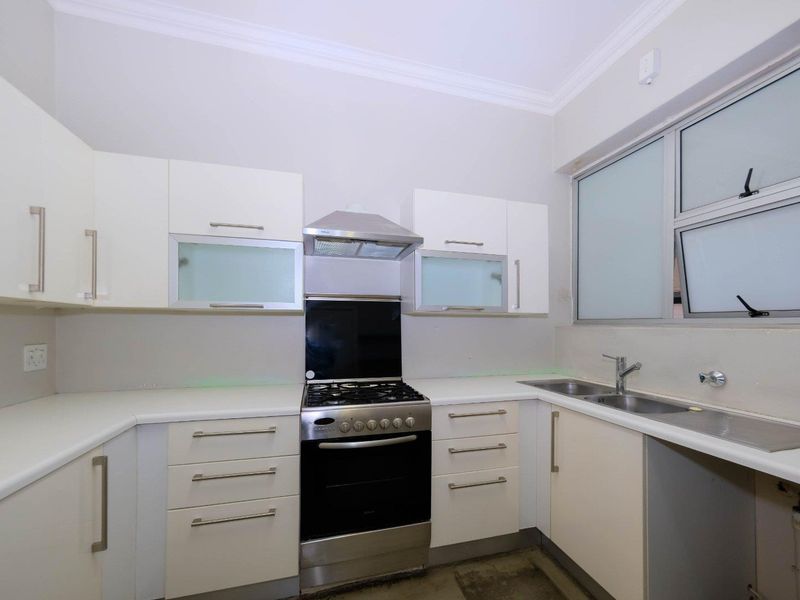 Urgent! Sought after complex Chelston Hall - Photo 6