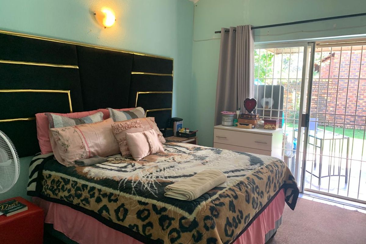 PET FRIENDLY TOWNHOUSE IN KIBLER PARK - Photo 5