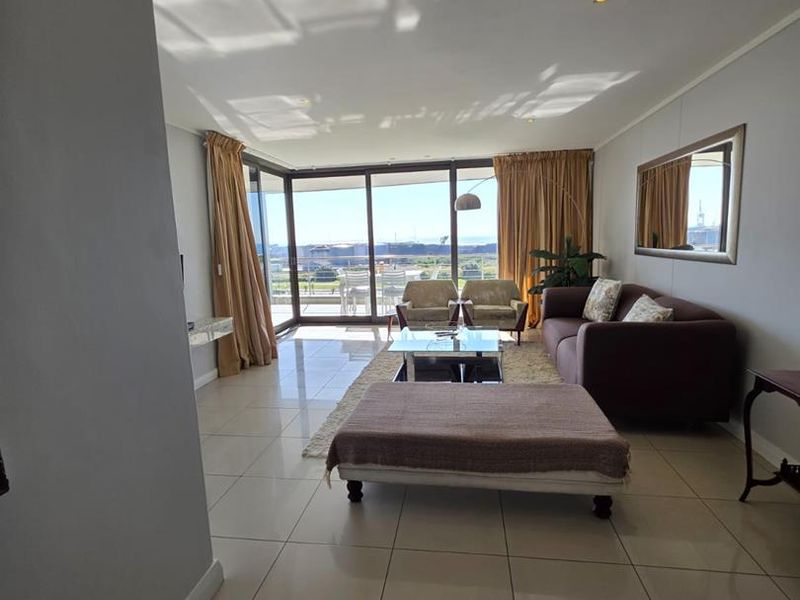 Fabulous Modern Upmarket Apartment. Available Immediately! - Photo 2