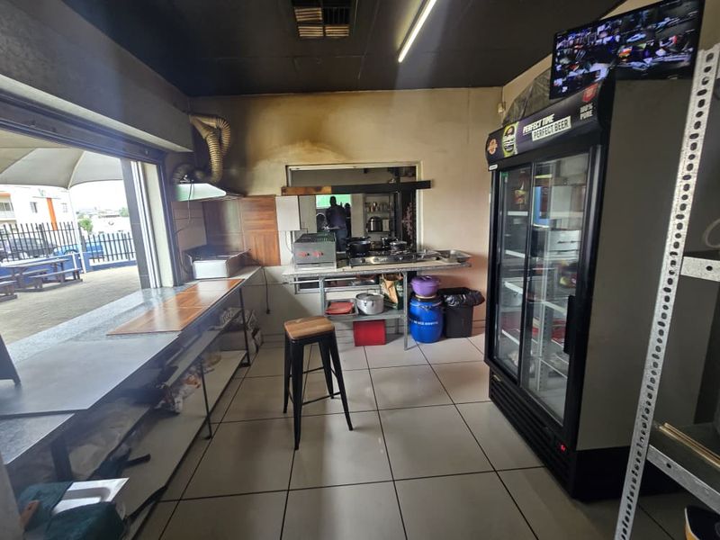 WINDHOEK – BUSINESS / ENTERTAINMENT PROPERTY - Photo 6