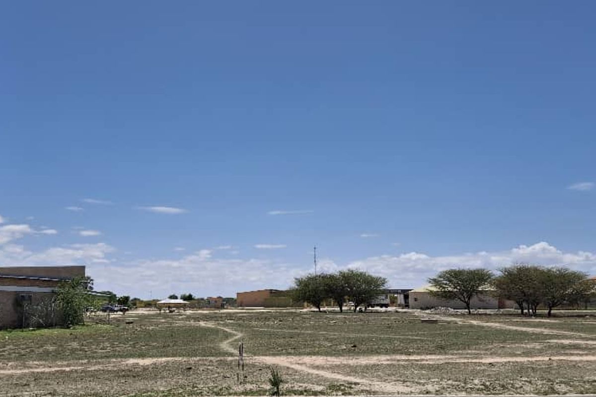 Business Plot - Outapi Ext. 4 For Sale. - Photo 3