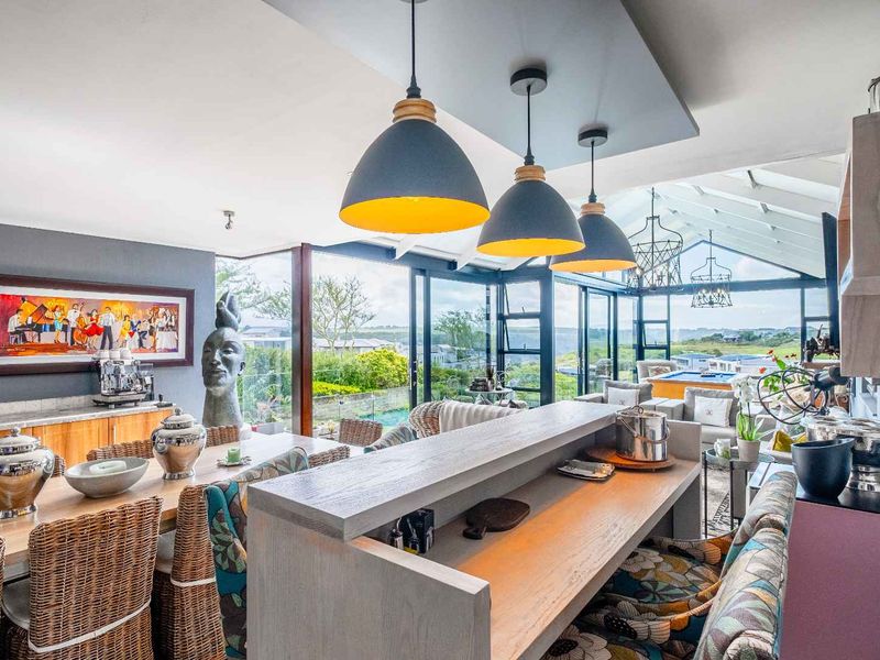 Oubaai Golf Estate Spacious Family Home For Sale - Photo 2