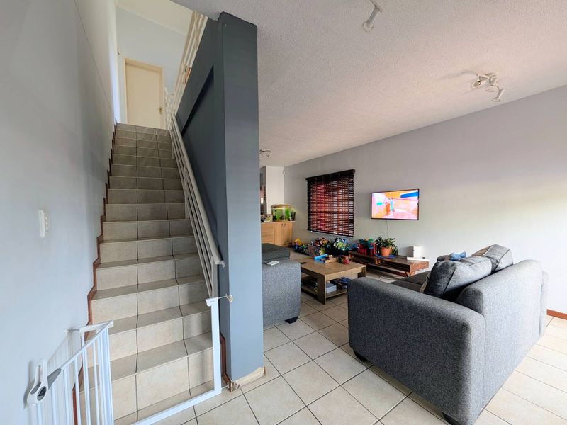 Double storey Townhouse for sale in Avis - Photo 5