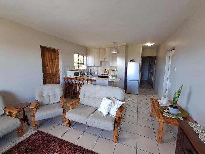 One Bedroom Apartment - Fully furnished, no PETS, no CHILDREN, IDEAL FOR ONE PERSON - Photo 3