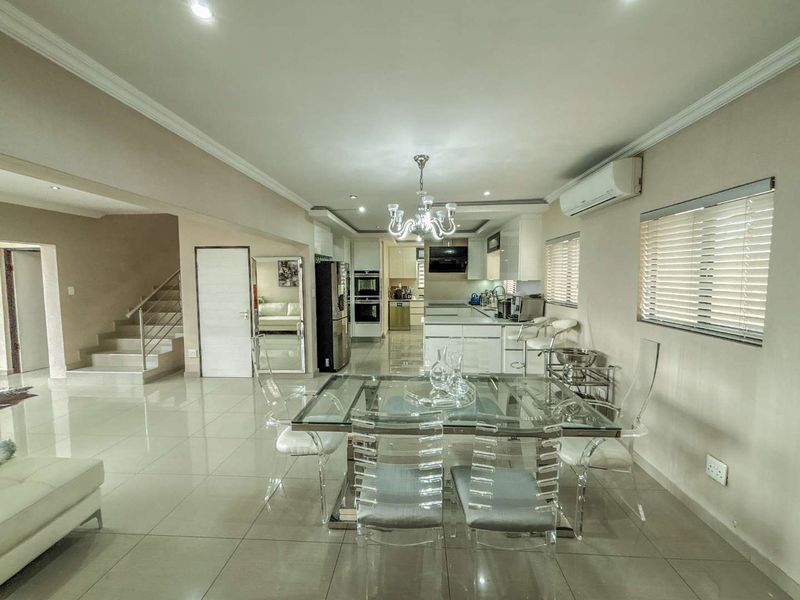 Stunning Family Home with Pool and Outdoor Entertaining - Photo 9