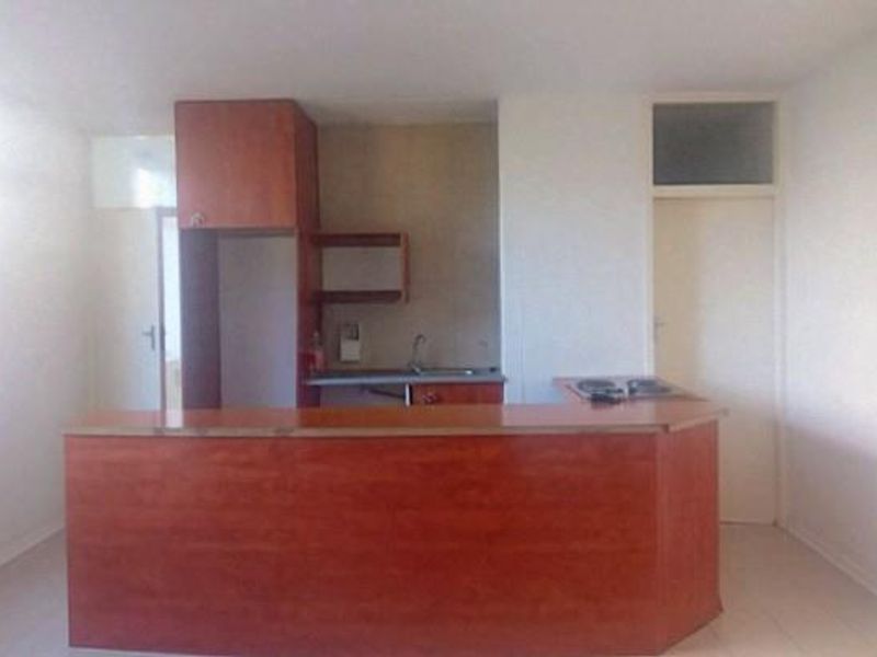 1 Bedroom Apartment To Let - Photo 4