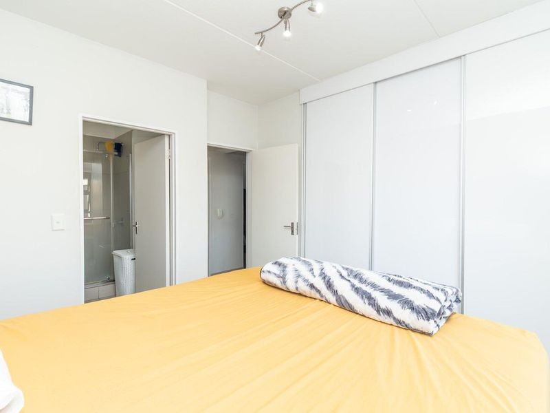 A SPACIOUS APARTMENT IN ISABEL ESTATE AWAITS YOU - Photo 7