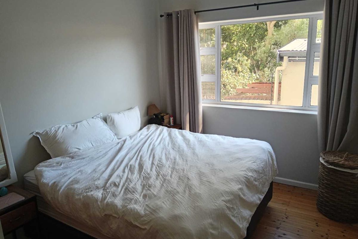 Modern 2-Bedroom Ground Floor Apartment with Private Garden - Photo 5