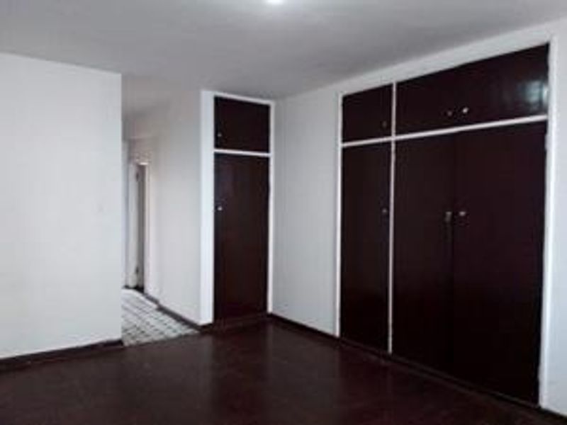 Newly painted bachelor flats for sale in South Beach - Photo 2