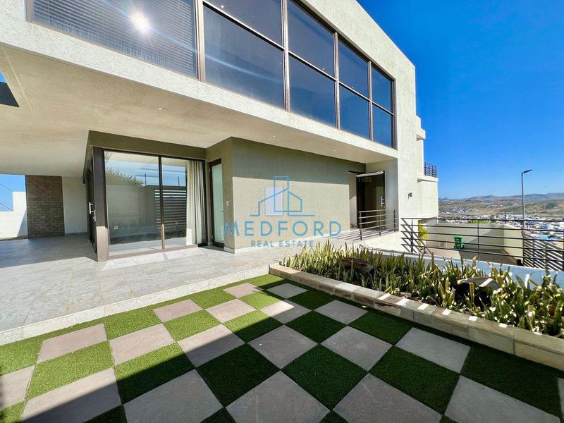 Luxury Living on Iconic Gamsa Street, Kleine Kuppe - Photo 5