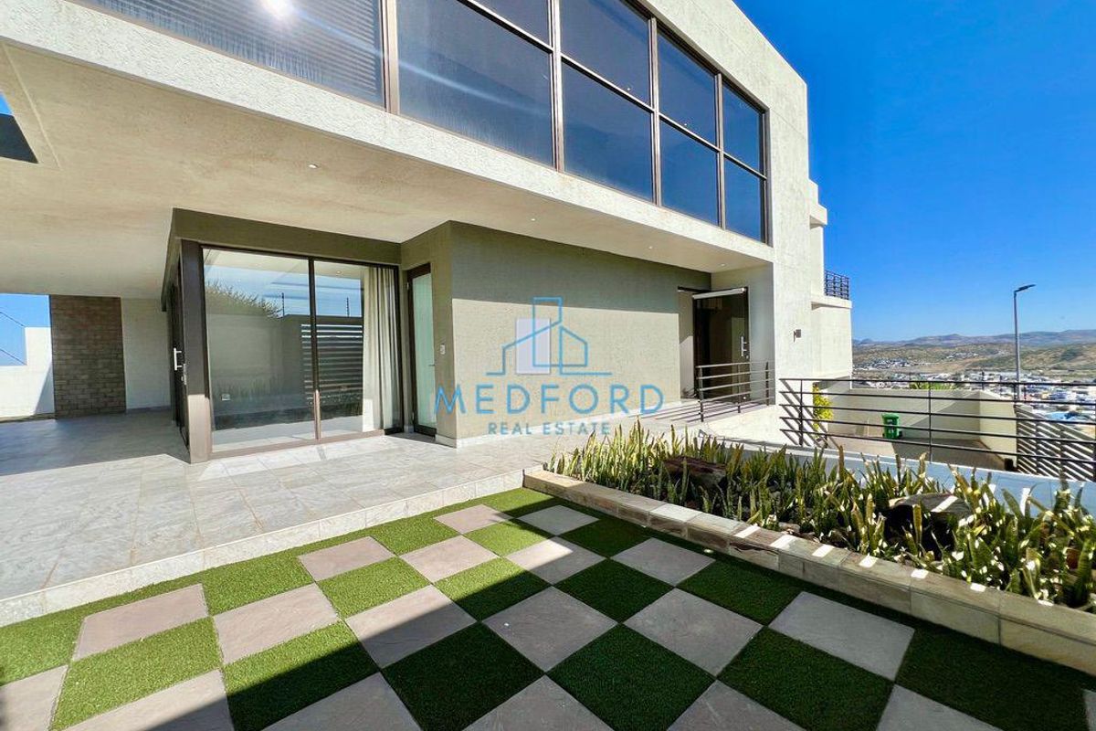 Luxury Living on Iconic Gamsa Street, Kleine Kuppe - Photo 5