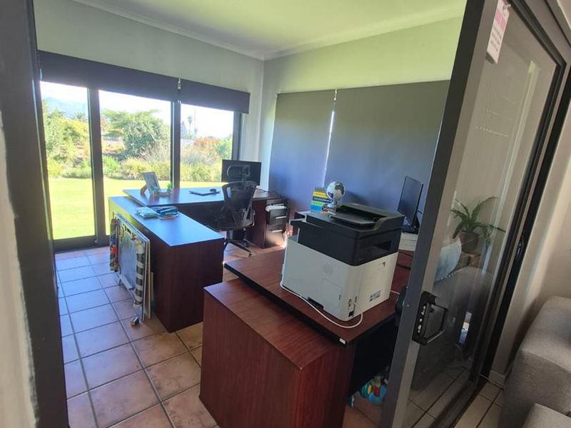Lovely family townhouse for sale in Plattekloof. - Photo 7
