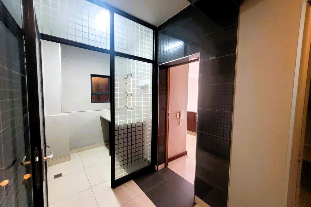 Luxury 3-Bedroom Apartment To Rent – Park Avenue, Umhlanga New Town Centre Rental: R20 000 per month - Photo 3