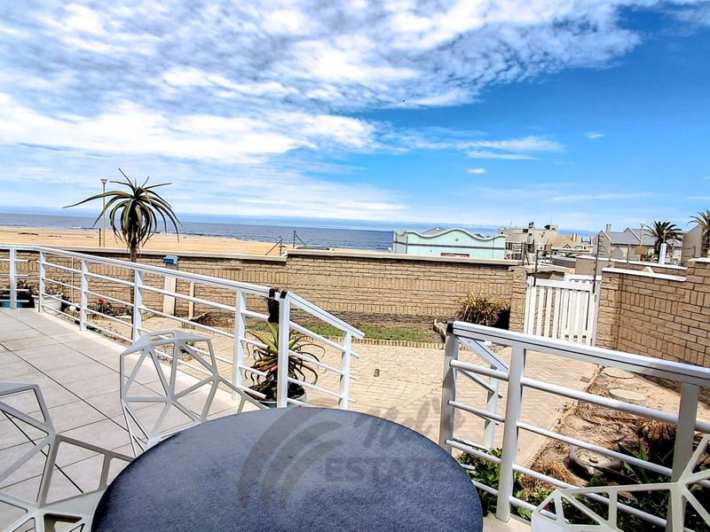 Townhouse For Sale in Vogelstrand, Swakopmund - Photo 4