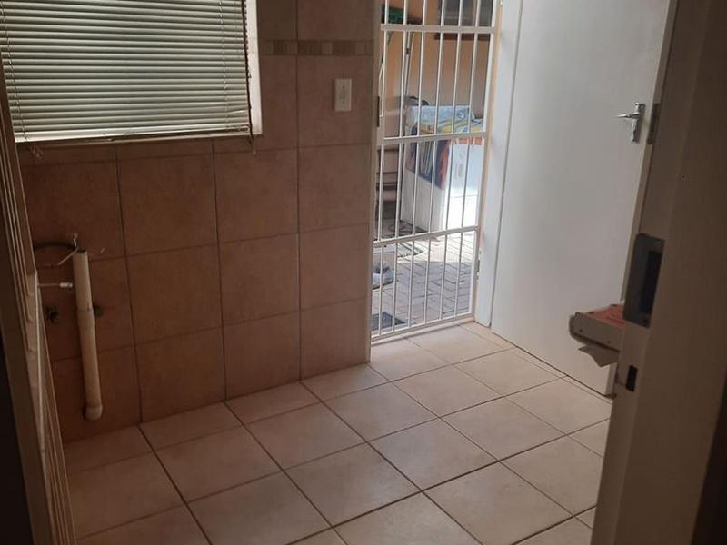 Family Home / Investors Dream / Airbnb / Rental Income!!! - Photo 3