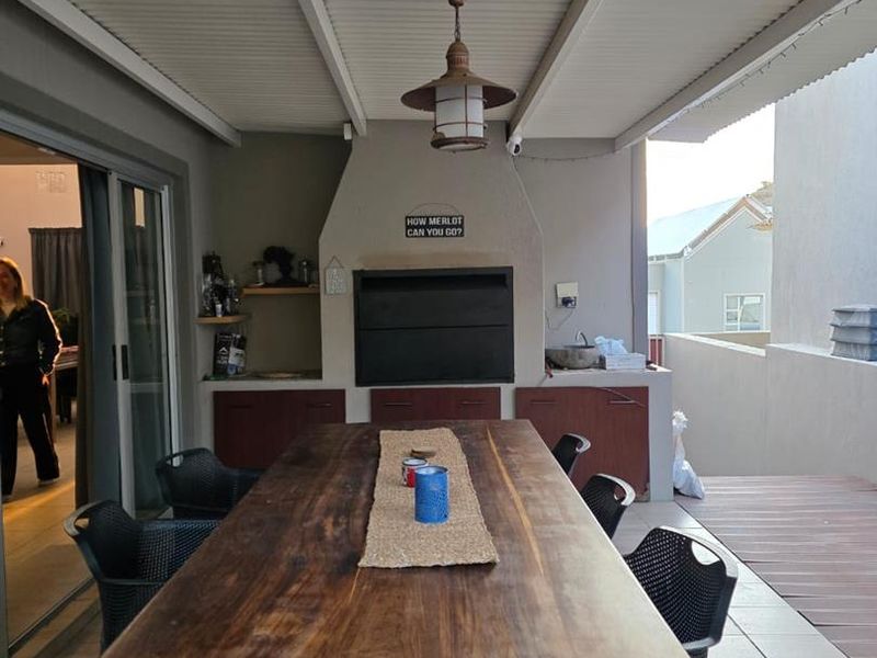 Spacious Family Home in Elisenheim - Photo 5