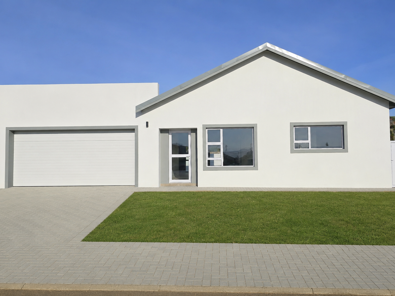 Brand new family home in KIipheuwel Estate - Transfer cost included (Transfer duty & Attorney fee) - Photo 2