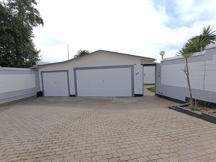 Property #2558235, House For Sale in Vineta