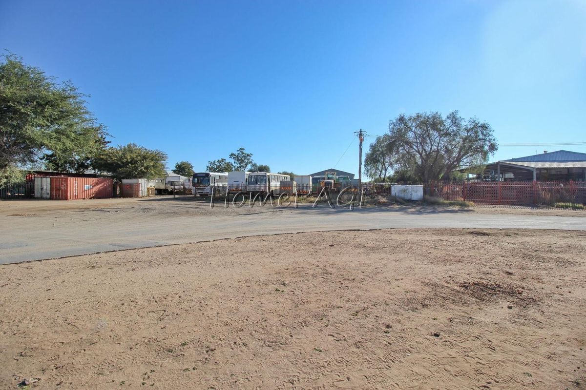 Industrial Area, Otjiwarongo:  2 Adjacent properties sold together - Photo 3