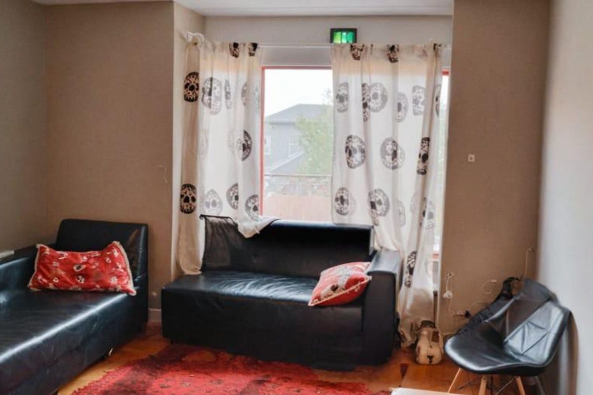 "Modern Living: 2-Bed Apartment Near It All!" - Photo 4