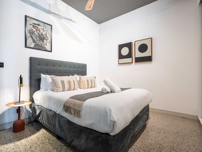 Stylish 2-Bedroom Turnkey Airbnb Investment with Table Mountain Views - Photo 10