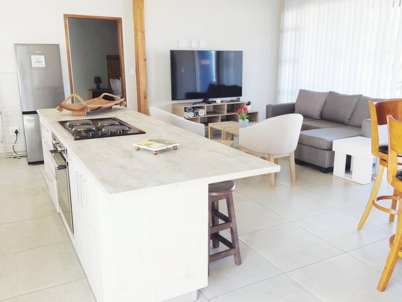 Swakopmund-To Let- N$15 000 - Photo 10