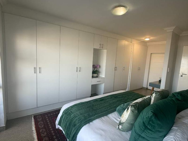 Exceptional 3 bedroom apartment available 1 August 2026 - Photo 9